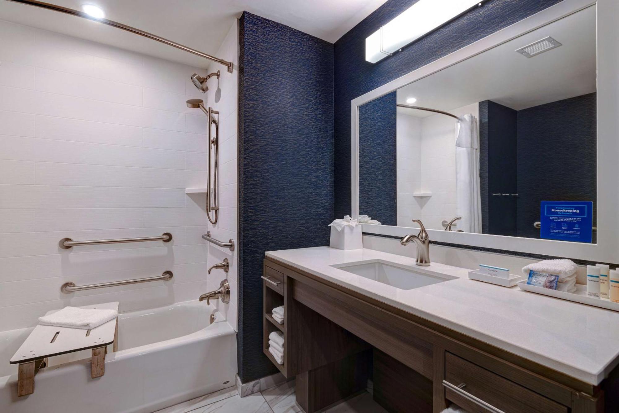 Home2 Suites By Hilton Nashville Downtown-Metrocenter Eksteriør bilde